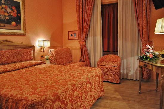Hotel Mestre Pas Cher Hotel Mestre Pas Cher