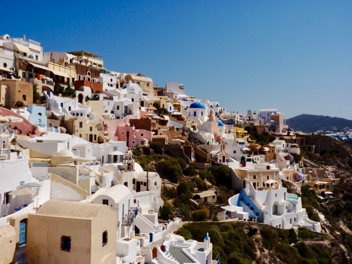 santorin-cyclades-oia