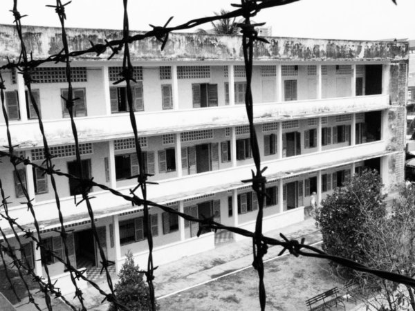 visiter-prison-S21-phnom-penh-cambodge
