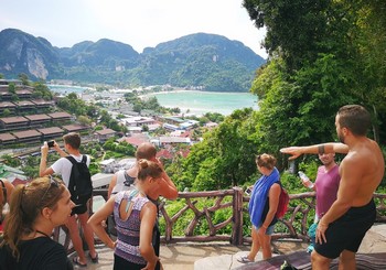 Apéro en bateau à Koh Phi Phi et Trekking à Koh Phi Phi