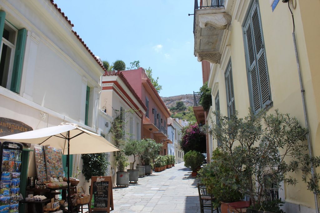 rue-Plaka-athenes