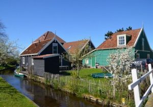 Visiter les moulins d’Amsterdam – Zaanse Schans, Polders Waterland, Monnickendam, Volendam, Edam…