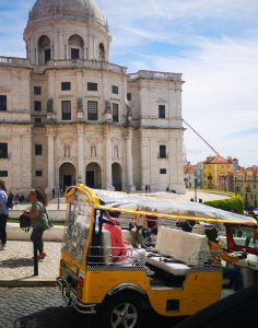 activite-tuk-tuk-lisbonne