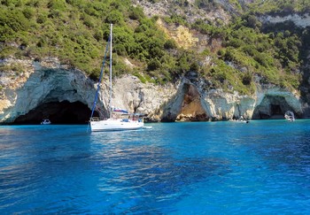 Location bateau de Corfou à Céphalonie en Grèce