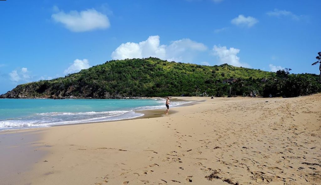 plage-happy-bay-saint-martin