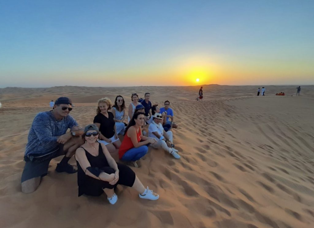 meilleure-excursion-en-francais-dans-desert-dubai