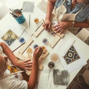 activite-lisbonne-atelier-azulejo-evjf