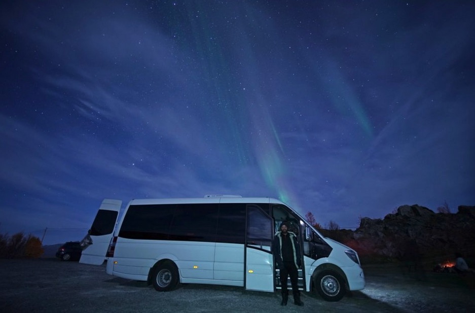 chasse-aurores-boreales-tromso-mini-bus