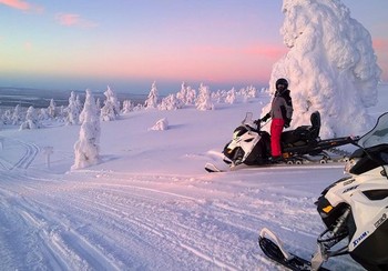 Excursion en Motoneige à Rovaniemi