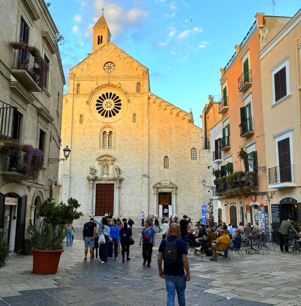 Où dormir à Bari ? Combien de nuits loger à Bari ?