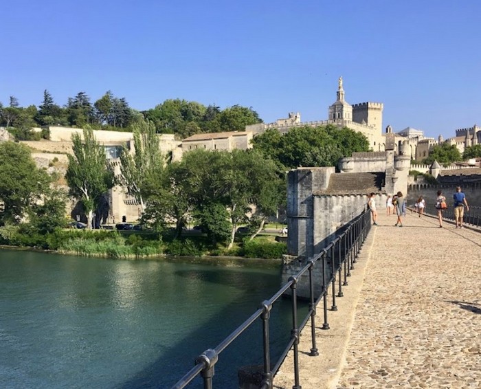 Où dormir à Avignon, dans quel quartier loger à Avignon ?