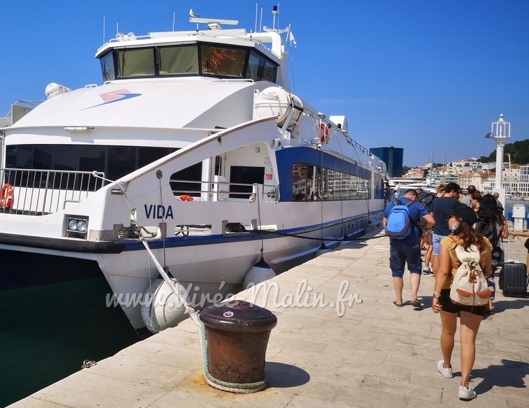 Le Ferry en Croatie, Comment se déplacer en bateau ferry en Croatie ?