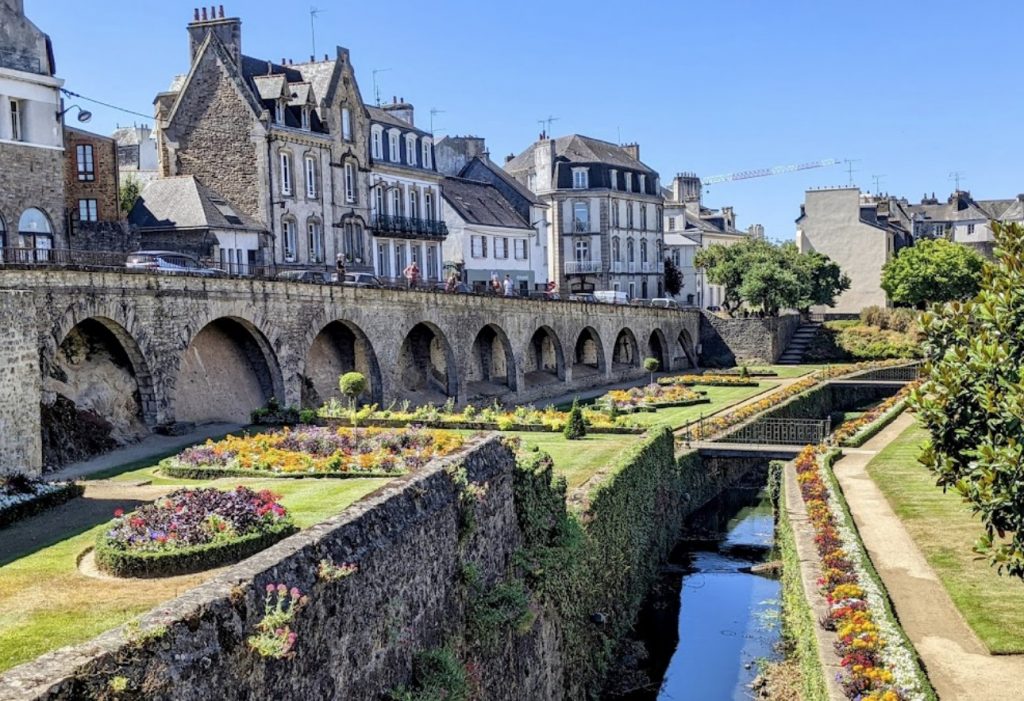 Que visiter à Vannes et où dormir à Vannes ?