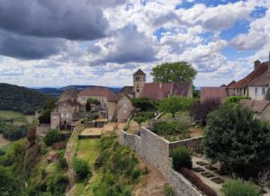 Que visiter à Château-Chalon et où dormir à Château-Chalon ?