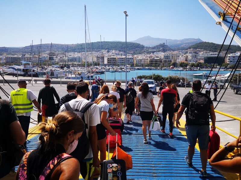 Comment se déplacer en ferry dans les Cyclades – Conseils